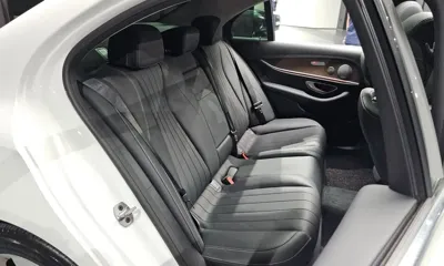Mercedes-Benz E-Class 2019, 119930 км, за 17120.58 USD - фото 11