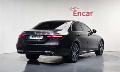 Mercedes-Benz E-Class 2021, 15404 км, за 30803.83 USD