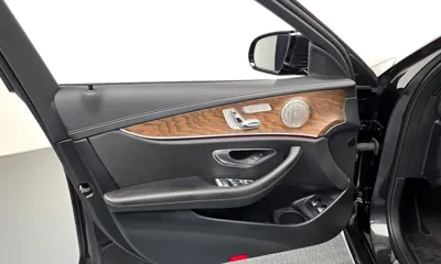 Mercedes-Benz E-Class 2021, 15404 км, за 30803.83 USD - фото 24
