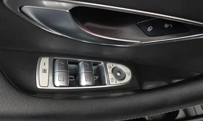 Mercedes-Benz E-Class 2021, 15404 км, за 30803.83 USD - фото 28
