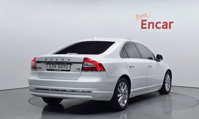 Volvo S80 2014, 92204 км, за 5103.03 USD - фото 2