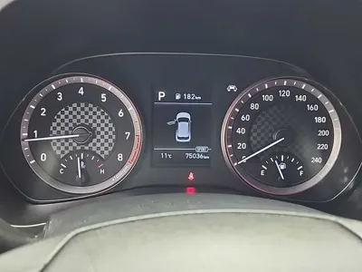 Hyundai Veloster 2018, 75014 км, за 6825.71 USD - фото 6