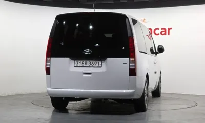 Hyundai Staria 2022, 96146 км, за 17264.01 USD