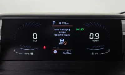 Hyundai Staria 2022, 96146 км, за 17125.73 USD - фото 8