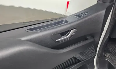 Hyundai Staria 2022, 96146 км, за 17125.73 USD - фото 24