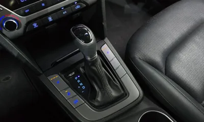 Hyundai Avante 2016, 164433 км, за 3275.57 USD - фото 9