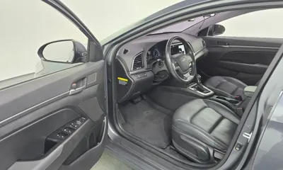 Hyundai Avante 2016, 164433 км, за 3275.57 USD - фото 10