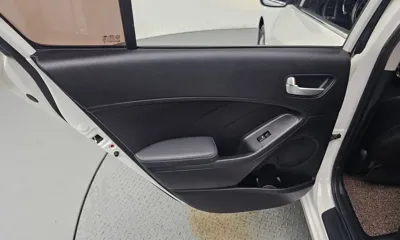 Kia K3 2014, 75059 км, за 4033.31 USD - фото 25