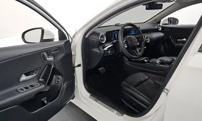 Mercedes-Benz A-Class 2020, 50775 км, за 13062.89 USD - фото 10