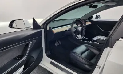 Tesla Model 3 2020, 69663 км, за 19450.97 USD - фото 10