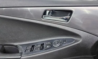 Hyundai Sonata 2015, 139229 км, за 3183.67 USD - фото 17