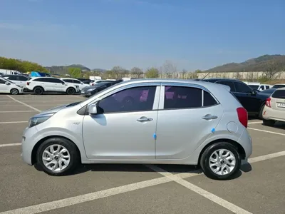 Kia Morning 2017, 128045 км, за 4266.77 USD