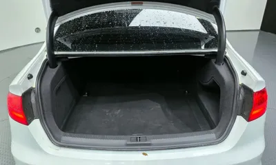 Audi A4 2015, 72185 км, за 5780.34 USD - фото 20