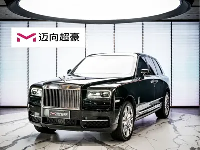 Rolls-Royce Cullinan · 2021 год