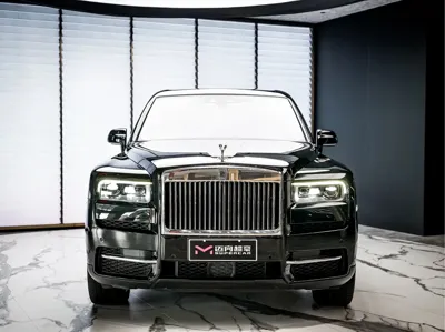 Rolls-Royce Cullinan 2021, 9800 км, за 700104.14 USD
