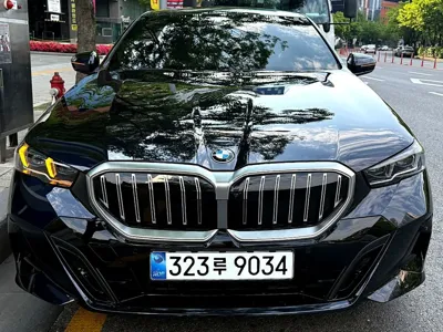 BMW 5-Series · 2026 год