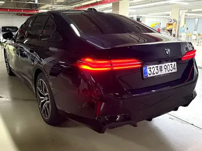 BMW 5-Series 2026, 290 км, за 26560.27 USD - фото 6