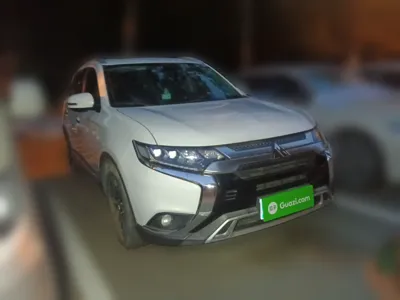 Mitsubishi Outlander 2019, 53500 км, за 10978 USD - фото 3