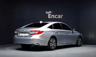 Honda Accord 2019, 93653 км, за 12685.41 USD