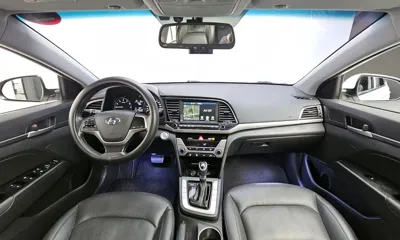 Hyundai Avante 2018, 105202 км, за 6830.61 USD - фото 7