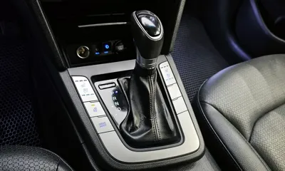 Hyundai Avante 2018, 105202 км, за 6830.61 USD - фото 9