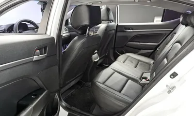 Hyundai Avante 2018, 105202 км, за 6830.61 USD - фото 10