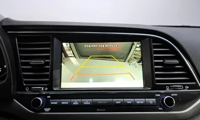Hyundai Avante 2018, 105202 км, за 6830.61 USD - фото 16