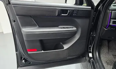 Hyundai Santafe 2024, 31727 км, за 28977 USD - фото 24