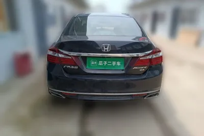 Honda Accord 2016, 118000 км, за 9284 USD