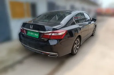 Honda Accord 2016, 118000 км, за 9284 USD - фото 6