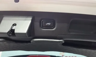 Hyundai Santafe 2021, 50308 км, за 18362.95 USD - фото 32