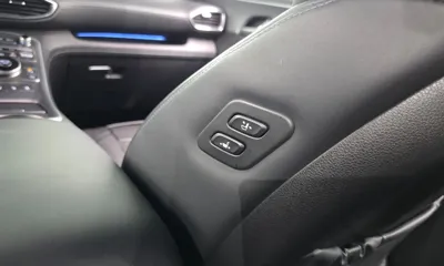 Hyundai Santafe 2021, 50308 км, за 18362.95 USD - фото 33