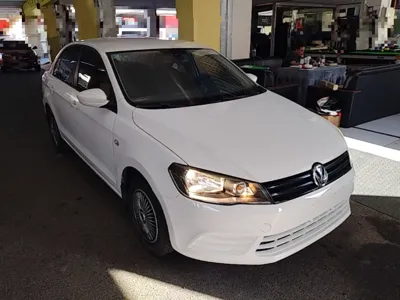 Volkswagen Jetta 2015, 71700 км, за 4522 USD - фото 3