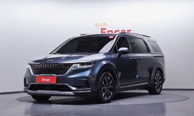 Kia Canival · 2021 год