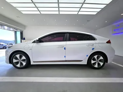 Hyundai Ioniq 2017, 98765 км, за 7144.25 USD