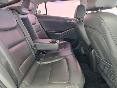 Hyundai Ioniq 2017, 98765 км, за 7144.25 USD - фото 13