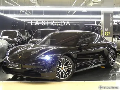 Porsche Taycan 2023, 31000 км, за 64986.22 USD