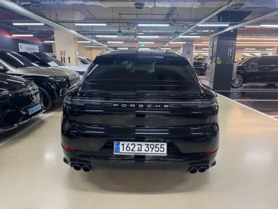 Porsche Cayenne 2024, 25288 км, за 75461.95 USD