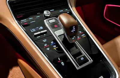 Porsche Panamera 2020, 64600 км, за 62466.99 USD - фото 17
