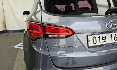 Hyundai Santafe 2018, 54585 км, за 9751.02 USD - фото 23