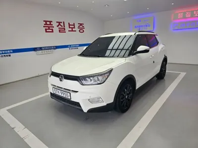 KG_Mobility_Ssangyong TIBOLI 2015, 170444 км, за 2953.92 USD