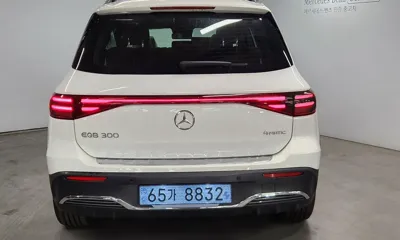 Mercedes-Benz EQB 2026, 8 км, за 46123.8 USD