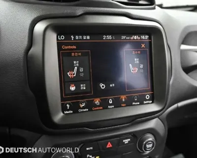 Jeep Renegade 2022, 37800 км, за 14310.1 USD - фото 17