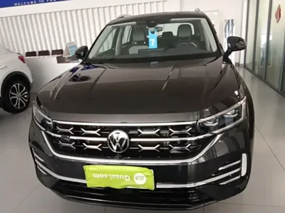 Volkswagen Tayron 2022, 45100 км, за 17818.96 USD