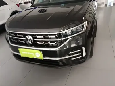 Volkswagen Tayron 2022, 45100 км, за 17818.96 USD - фото 24