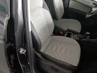 Volkswagen Tayron 2022, 45100 км, за 17818.96 USD - фото 25