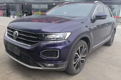 Volkswagen T-Roc · 2020 год