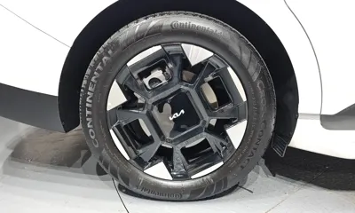 Kia Canival 2025, 7229 км, за 30553.76 USD