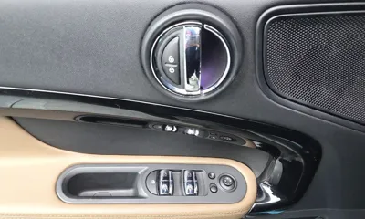 MINI Countryman 2018, 125766 км, за 8008.4 USD - фото 27