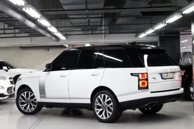 Land Rover Range Rover 2020, 35000 км, за 57531.02 USD - фото 4